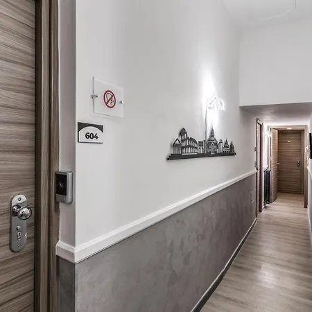 Centro Cavour 4*