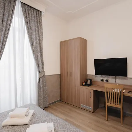 Centro Cavour Гостевой дом 4*