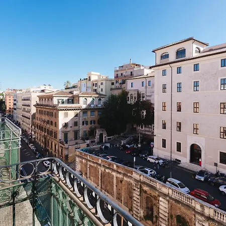 Гостевой дом Centro Cavour 4*