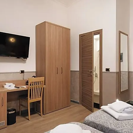 Centro Cavour 4*
