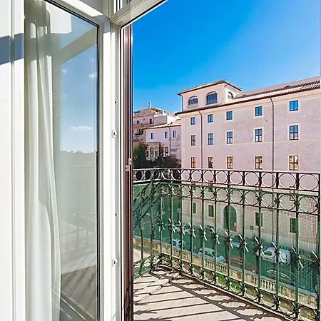 Centro Cavour Penzion 4*