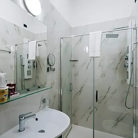 Centro Cavour 4*