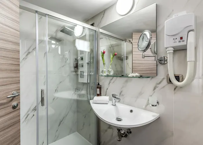 Centro Cavour Konukevi Roma